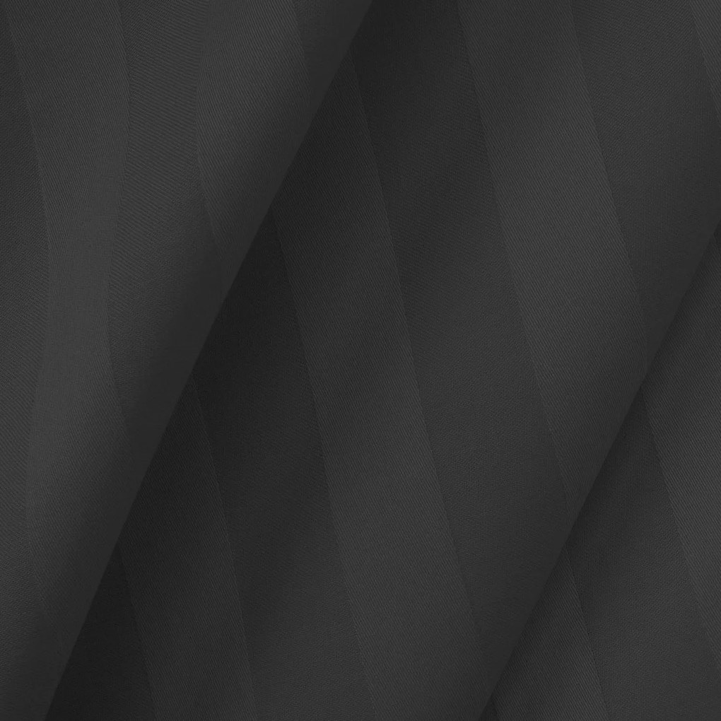 BAMBUSOVÉ POSTEĽNÉ OBLIEČKY STRIPE COAL 160X200 CM, 2 KS 70X80 CM, 4 KS 40X40 CM ČIERNA