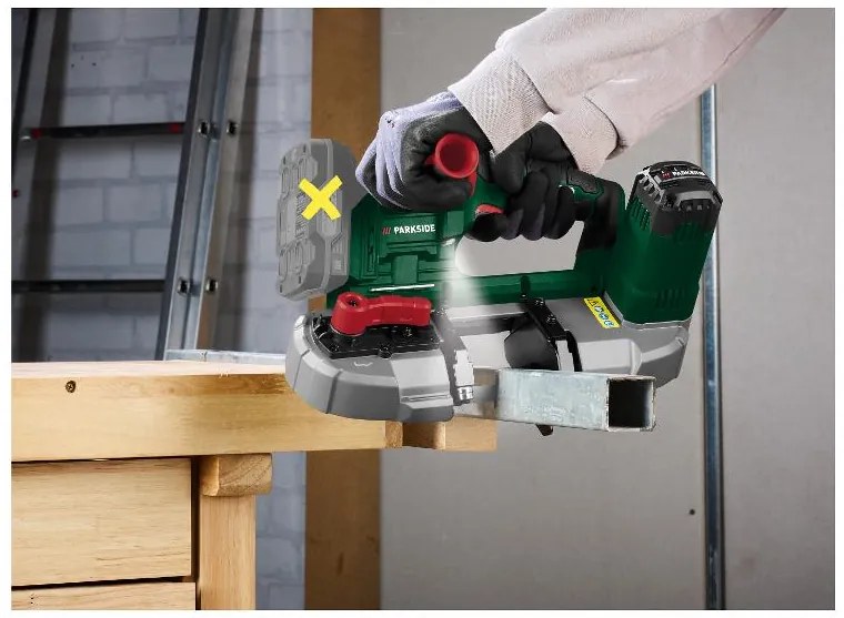 Parkside® Aku pásová píla 20 V Pmba 20-Li A1+ Akumulátor 20 V 2 Ah PAP 20 B1 + Nabíjačka 20 V 2,4 A (800011858)