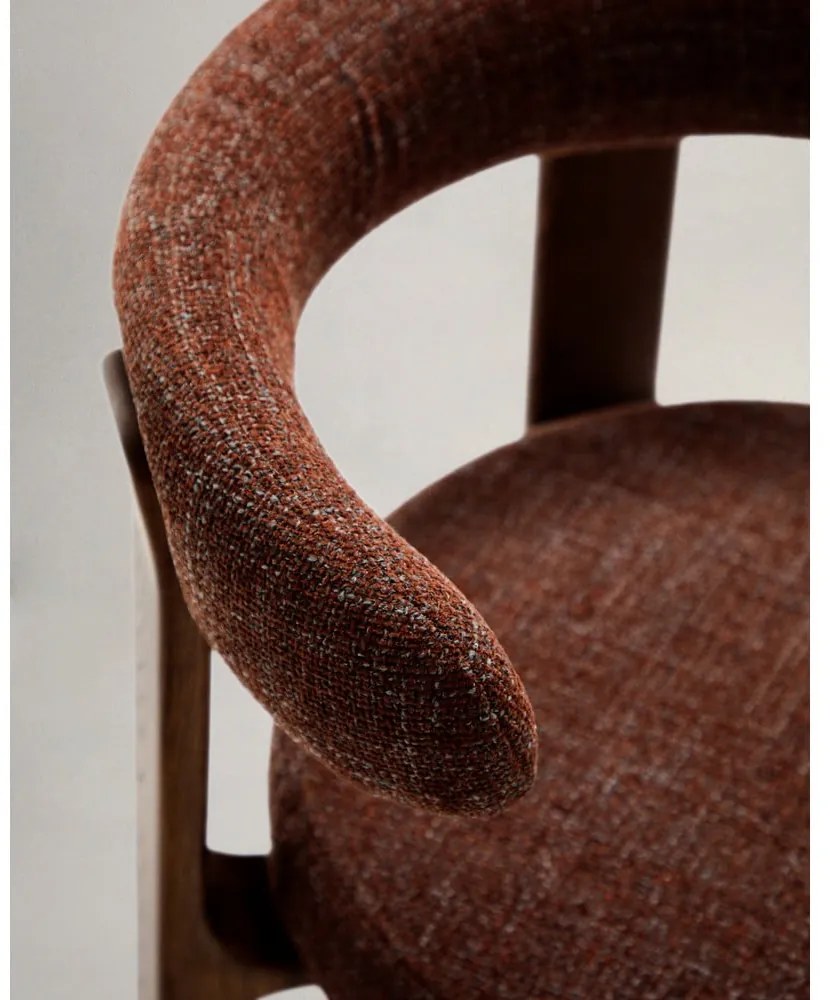 Hnedá jedálenská stolička z jaseňového dreva Granite – Kave Home