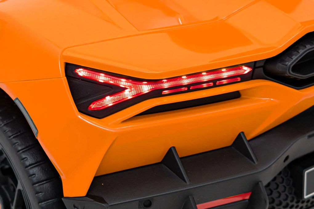 Ramiz Auto Lamborghini Revuelto oranžové