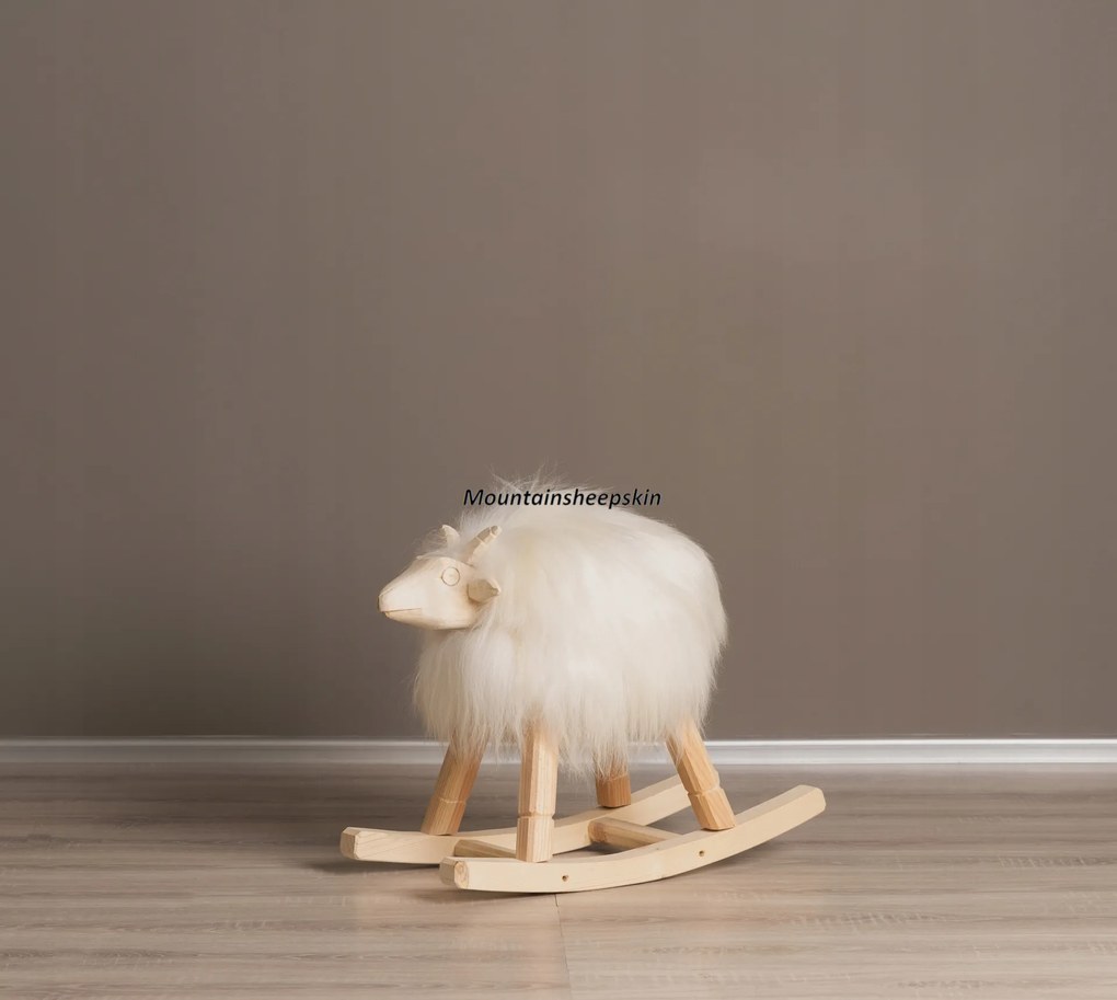 žiadna značka OVČIA KOŽA Baránok Ovečka Na póloch Stojan