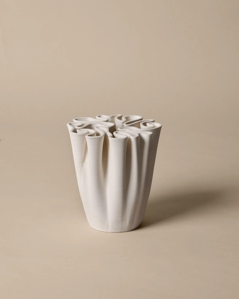 Ferm Living Kameninová váza Dedali Off-white Medium