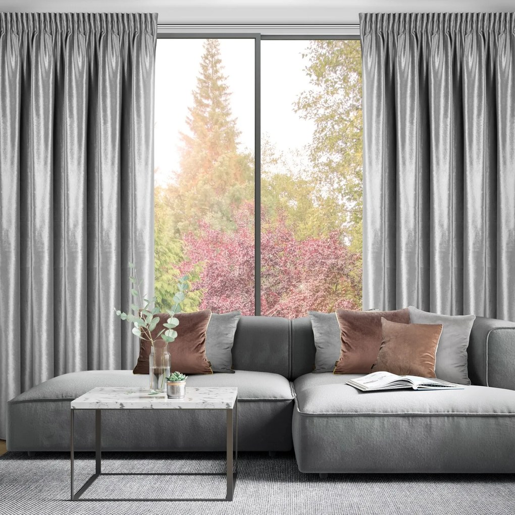 ZATEMŇOVACÍ ZÁVES NA PÁSKE CAMERON 140X270 CM STRIEBORNÁ