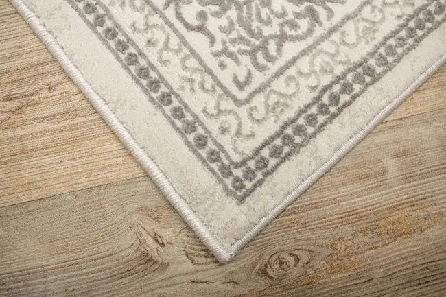 Koberec Allora Plus F345A ornament, strieborný / sivý
