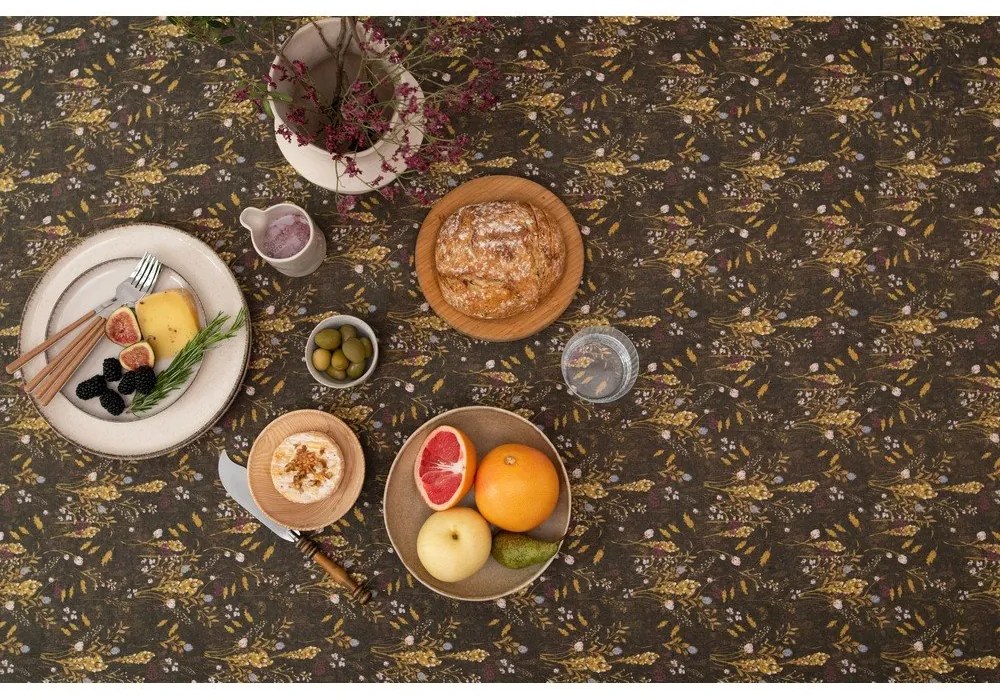 Ľanový obrus 140x140 cm Woodland – Linen Tales