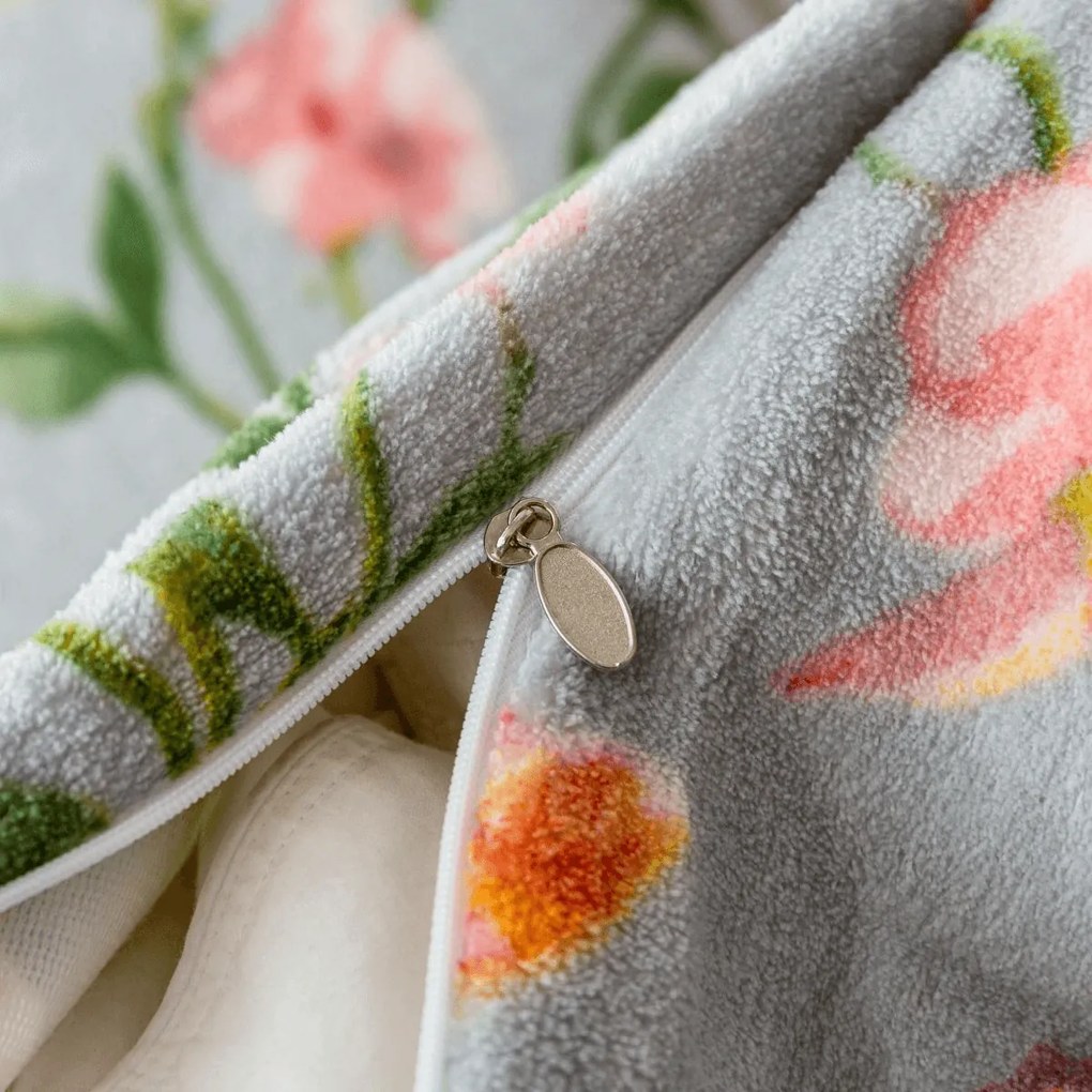 Obliečky mikroplyš PINK BUTTERFLY sivé Rozmer obliečky: 70 x 80 cm | 140 x 200 cm