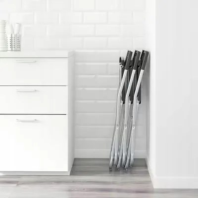 IKEA GUNDE Skladacia stolička čierna