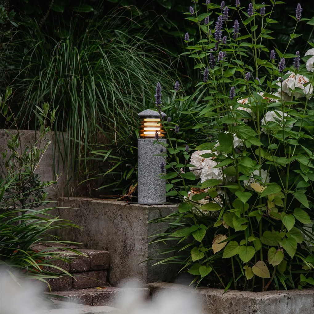 Moderná vonkajšia stojaca lampa Granit 40 cm - Happy