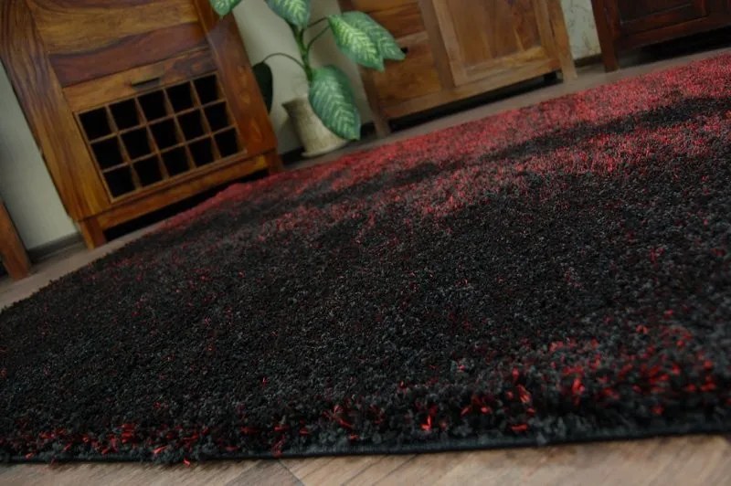 Kusový koberec SHAGGY NARIN čierno-červený