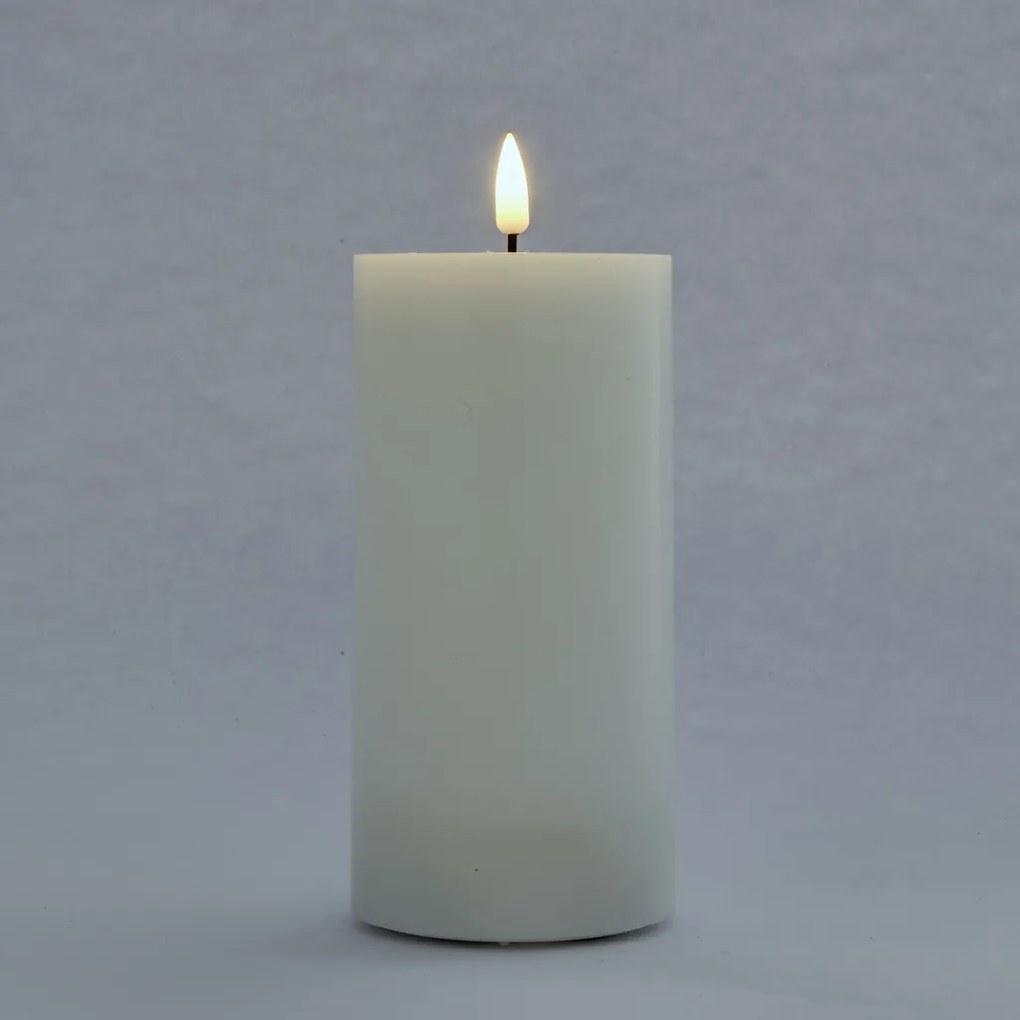 DECOLED LED sviečka, vosková, 7,5 x 15 cm, biela