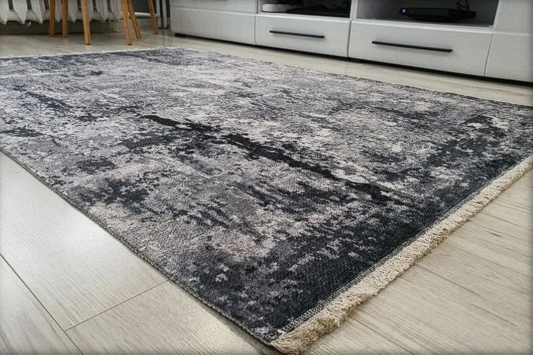Moderný koberec s abstraktným vzorom Banco 1088-GREY sivo-hnedý Rozmer: 60x110 cm
