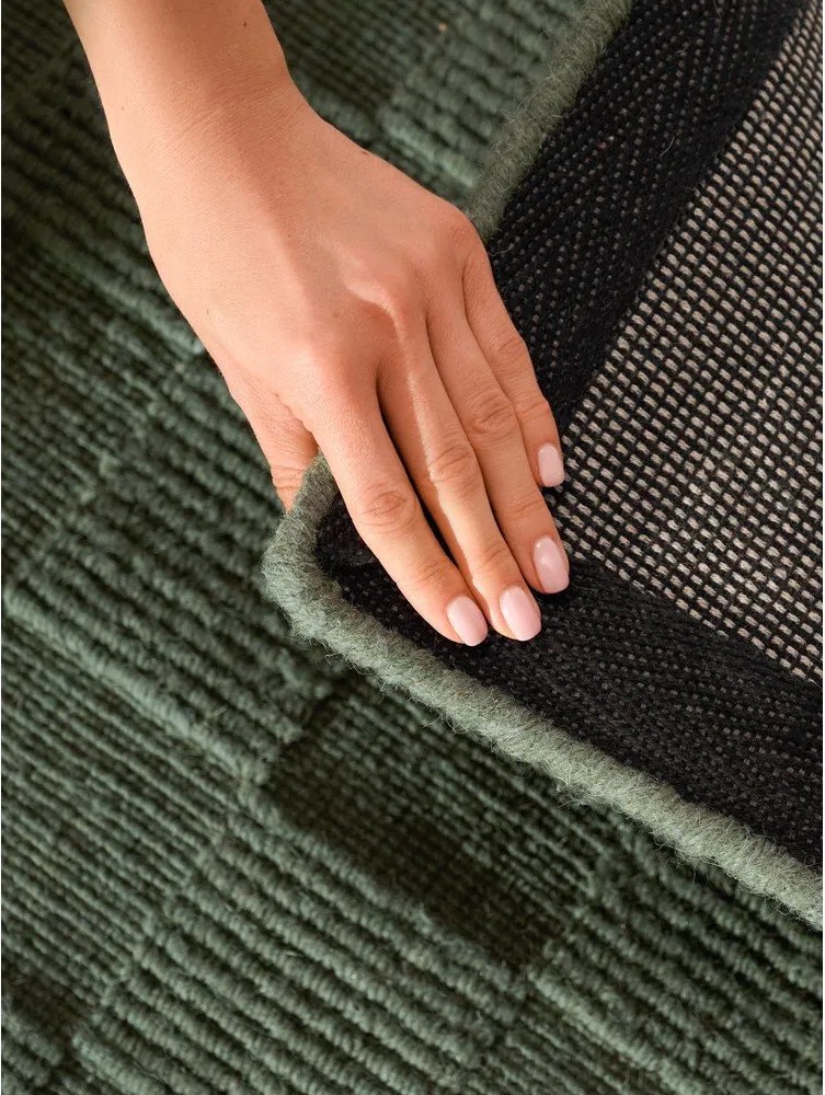 Tmavozelený ručne tkaný vlnený behúň 80x200 cm Scala – Villeroy&amp;Boch