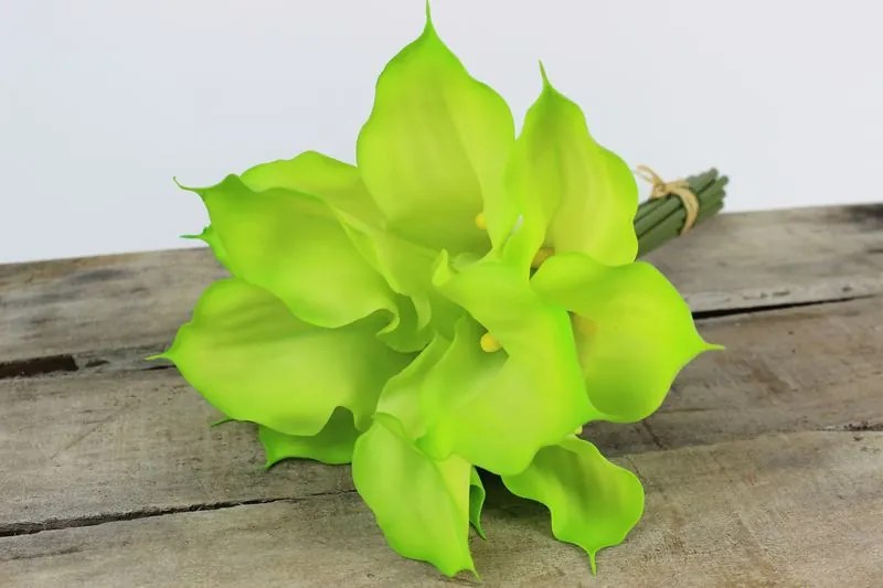 Zelená umelá kytica kálií 30cm