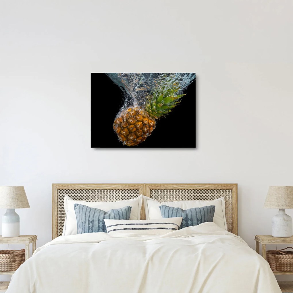 Sklenený obraz ananásu vo vode (70x50 cm)