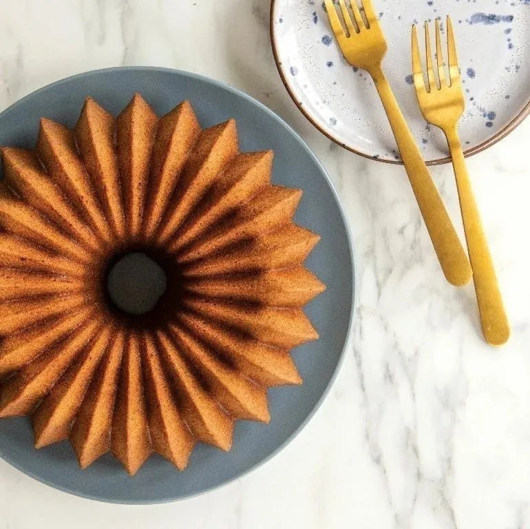 Nordic Ware Forma na bábovku Brilliance 2,4 l