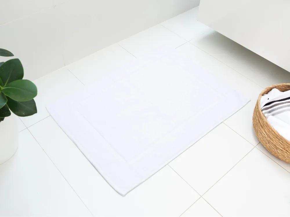 MKLozkoviny.sk Kúpeľňová predložka 50 × 70 cm ‒ Dario bielá