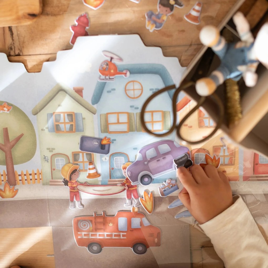 Knižka so samolepkami Hasičská stanica Jim