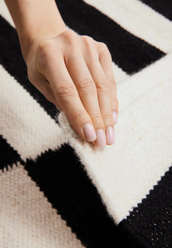 Hanse Home, Behúň Donna 106207 Black White, 80x200, čiernobiela, obývacia izba