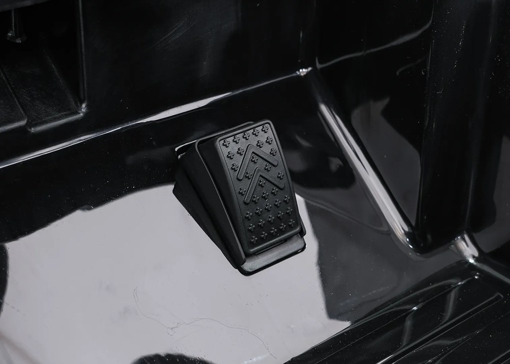 Ramiz Auto Jeep BEAST 4x4 čierne