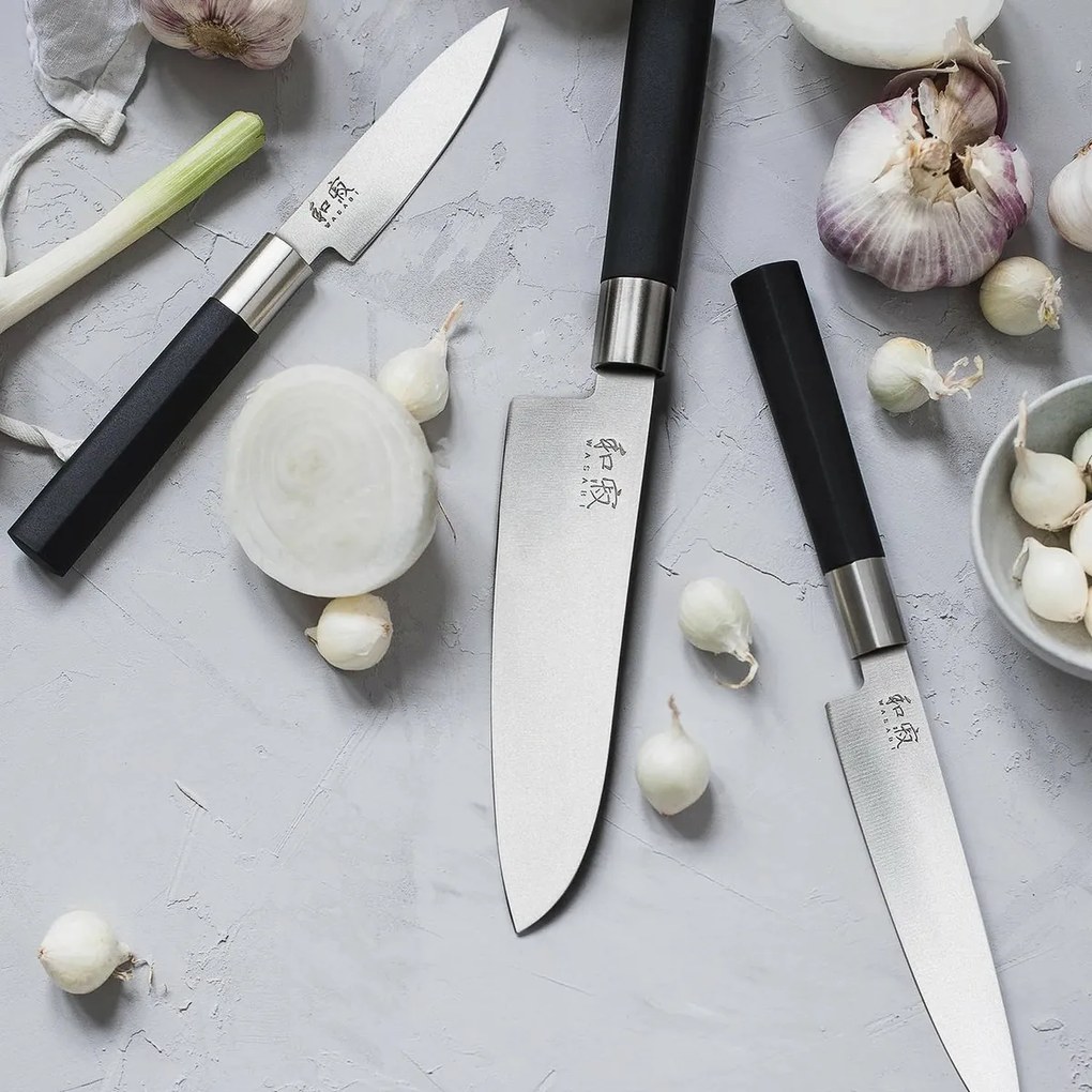 Kai Súprava 3 nožov Wasabi Black – univerzálny malý, univerzálny veľký a santoku