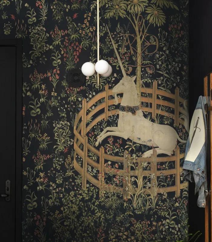 WALLCOLORS Unicorn wallpaper - tapeta POVRCH: Prowall Canvas