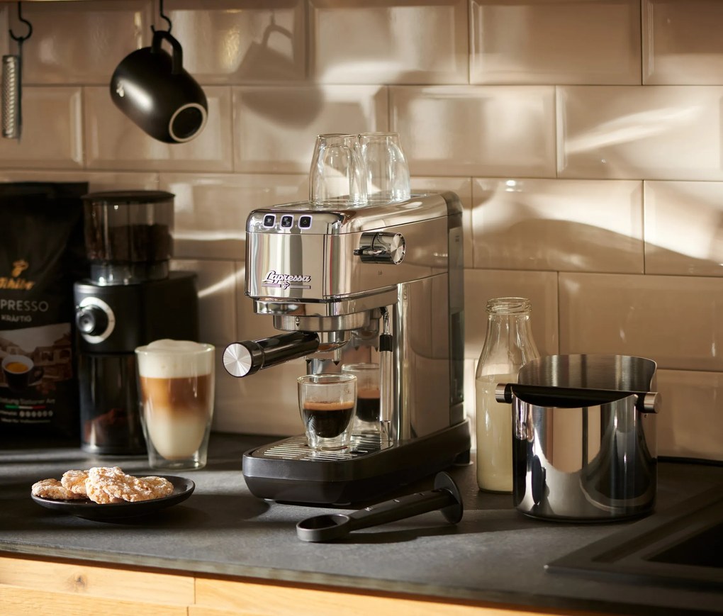 Pákový kávovar »Lapressa«, strieborný