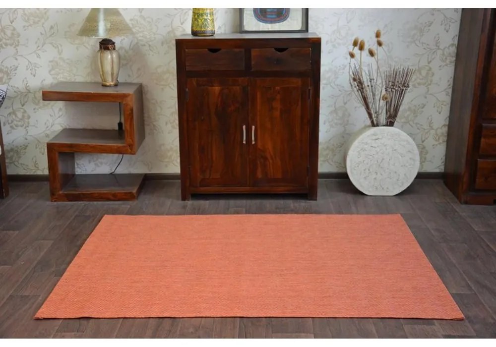 Kusový koberec Flat terakotový 60x180cm