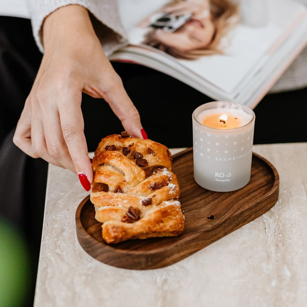 Bella Rose Dřevěný servírovací tácek Ořech Srdíčko – menší