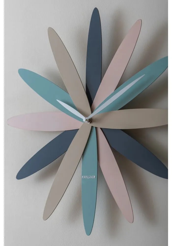 Nástenné hodiny ø 45 cm Bloom – Karlsson