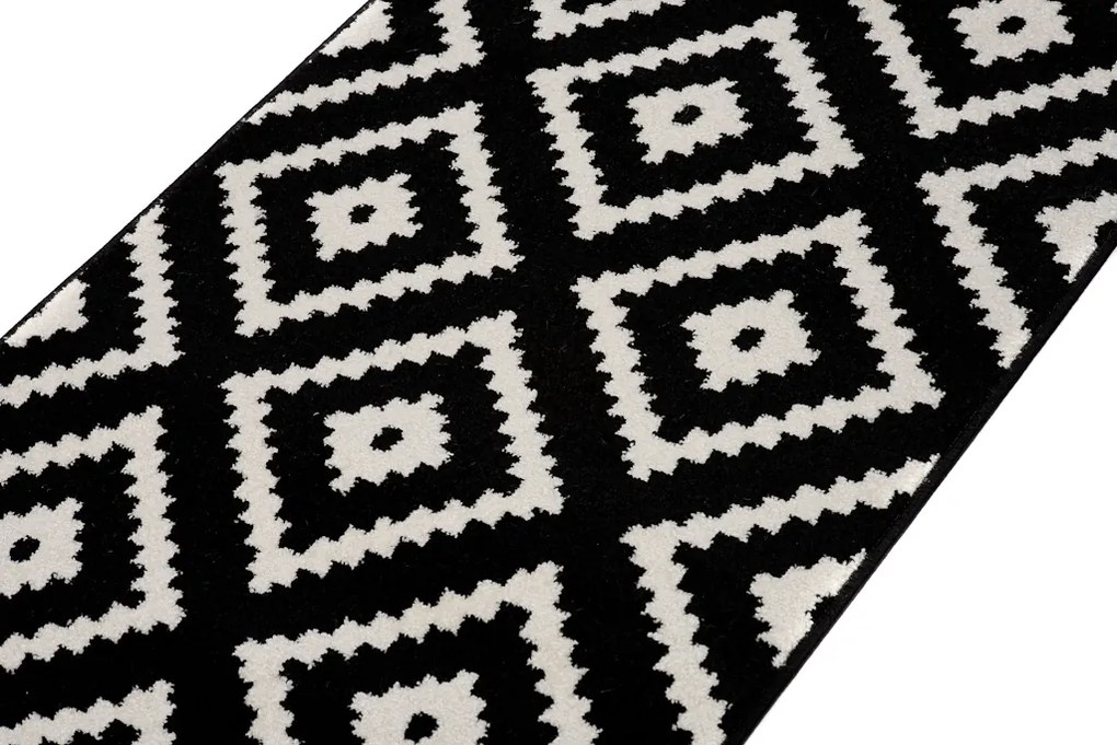 Koberec MAROKO CHODNIK čierny Rozmery: 80x150