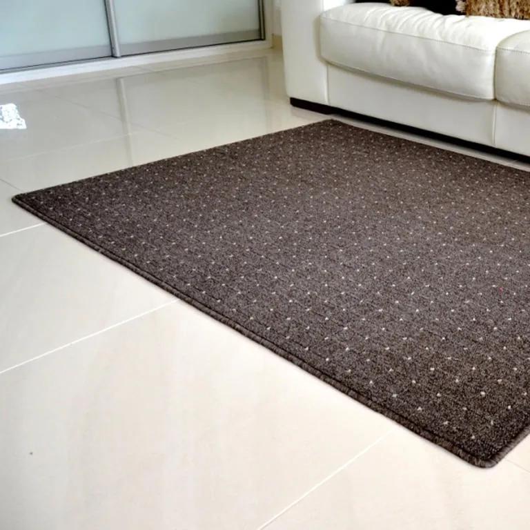 Kusový koberec UDINESE hnedý 140 x 200 cm
