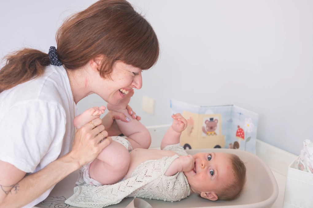 Prebaľovacia podložka Sensory Tales