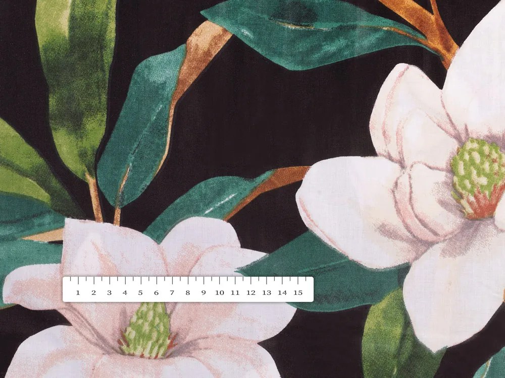 Biante Bavlnený behúň na stôl Sandra SA-300 Kvety magnólie na čiernom 45x180 cm