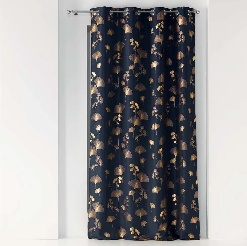 Krásny tmavo modrý luxusný záves so zlatým ginkgo vzorom 140 x 260 cm