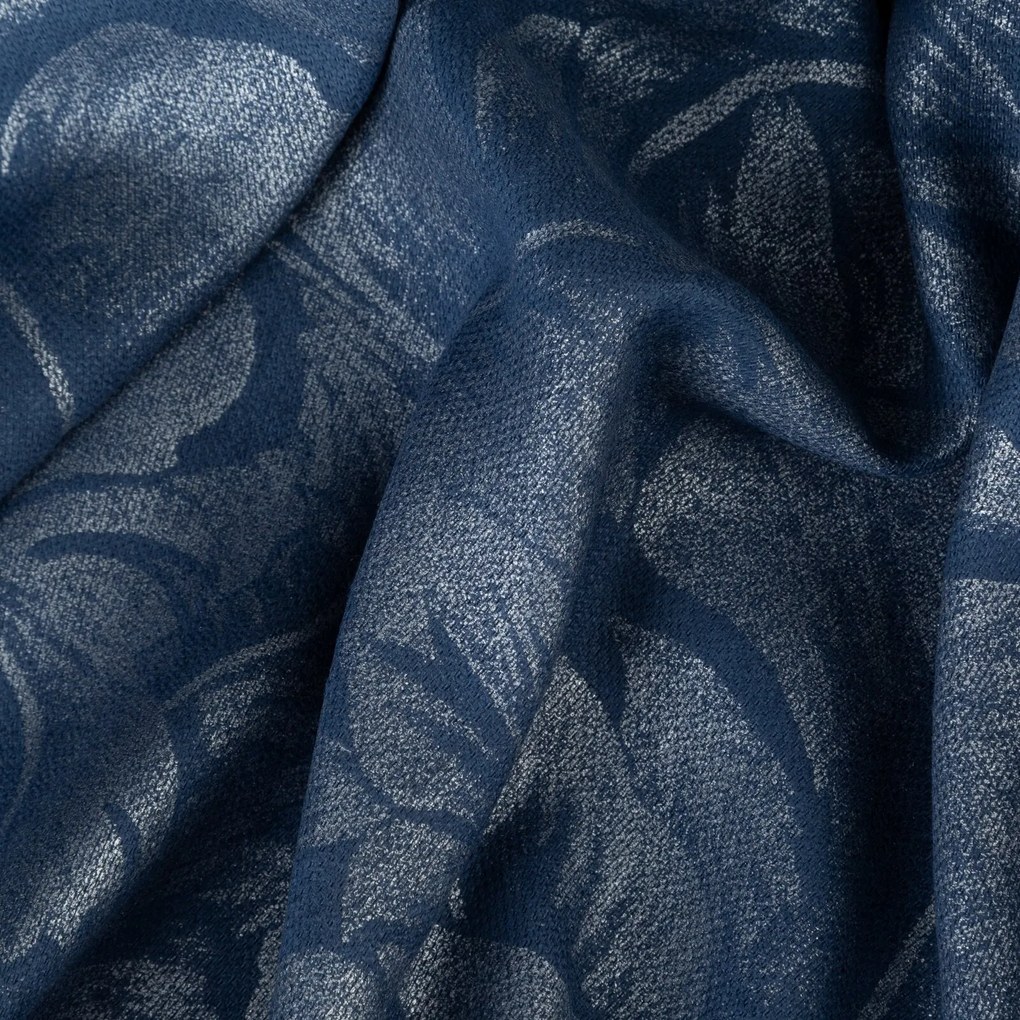 ZATEMŇOVACÍ ZÁVES NA PÁSKE SCARLET 140X270 CM NÁMORNÍCKA MODRÁ