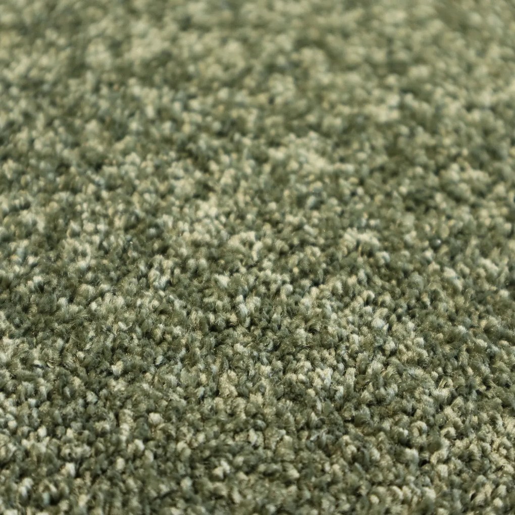 Metrážny koberec Feliz 026, na mieru, šíře 4m, zelená, filc, detská izba, ITC