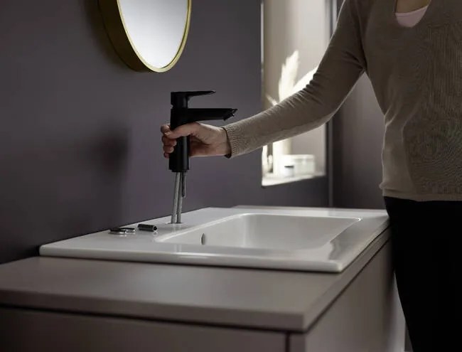 Hansgrohe Talis E, páková umývadlová batéria 110 CoolStart s odtokovou súpravou s ťahadlom, čierna matná, 71713670