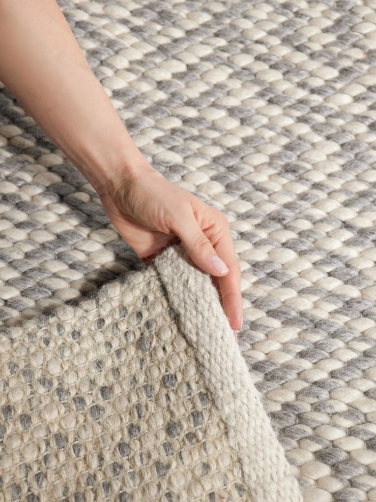 ELLE Decoration, Kusový koberec Lyon Beans 106317 Natural Cream Grey z kolekcie Elle, 140x200, šedá, obývacia izba