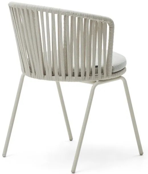 Biela kovová záhradná stolička Saconca - Kave Home