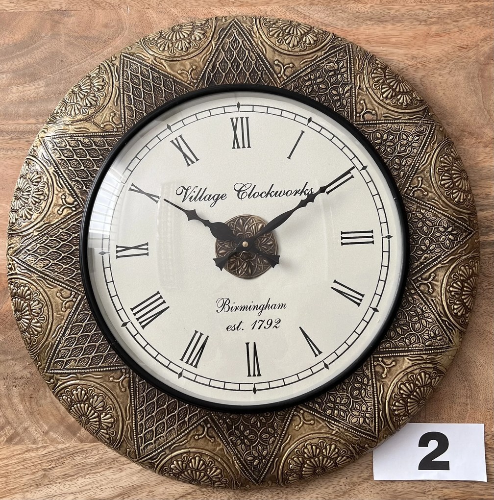furniture-nabytek.cz - Nástenné hodiny Ø 45 cm