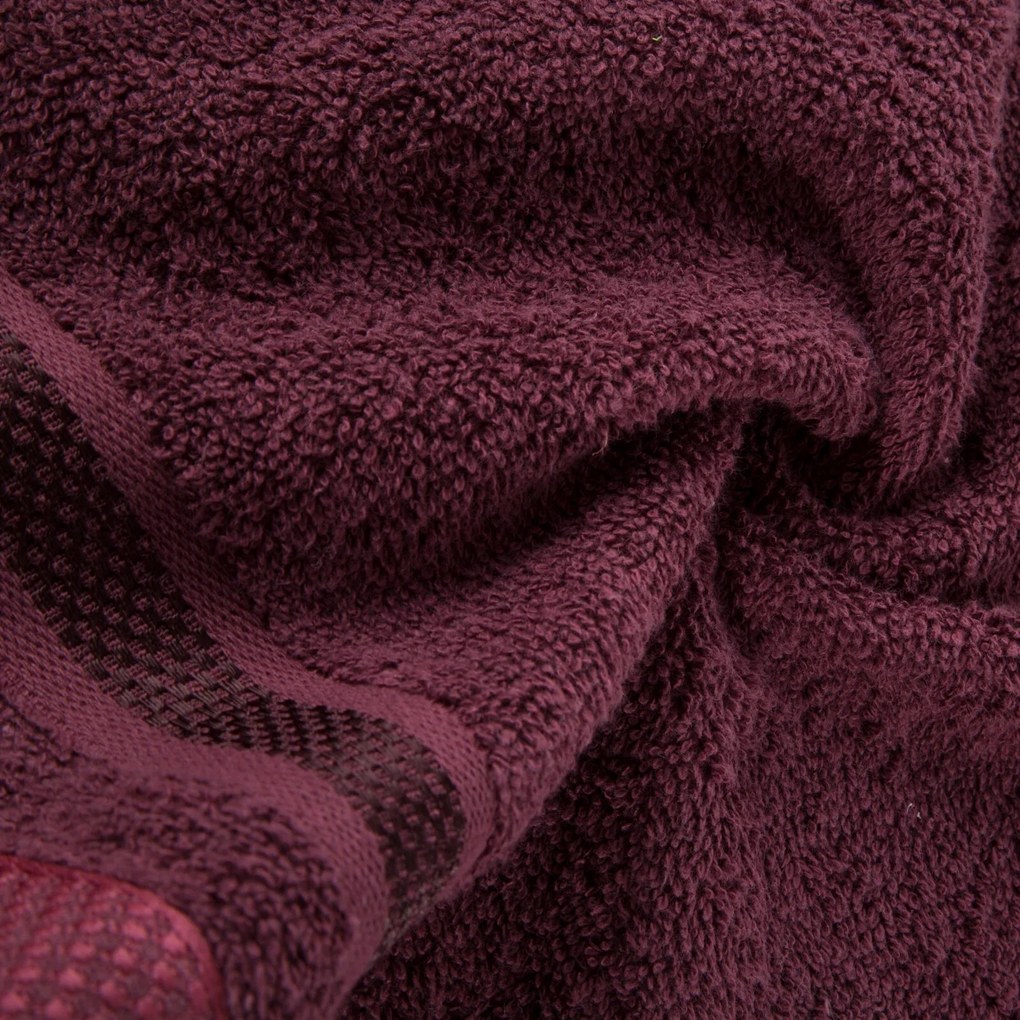 FROTÉ UTERÁK ABBIE 30X50 CM BORDOVÁ