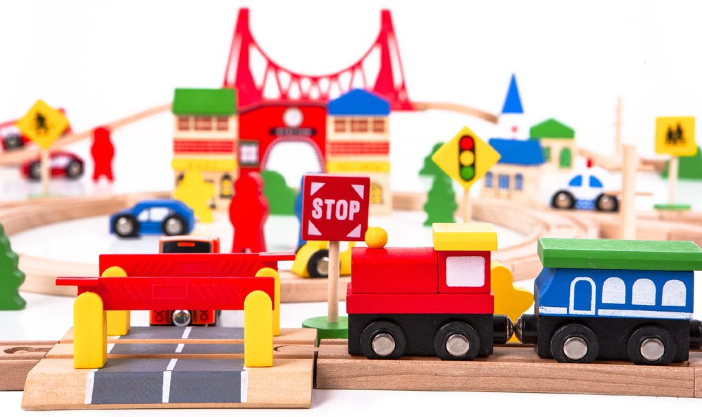 Wellhox Drevená vlaková dráha s elektrickým vláčikom