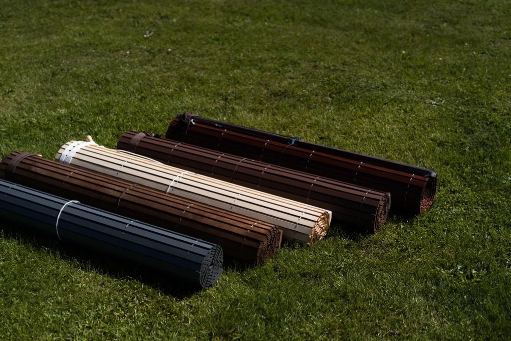 Drevená roleta na pergole - hnedá Šírka rolety: 80 cm, Rozvin rolety: 150 cm