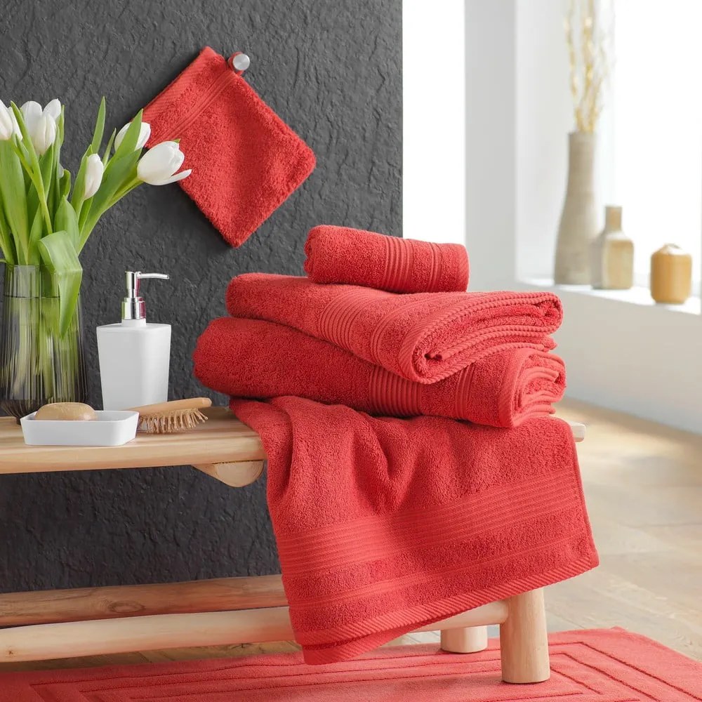 Froté bavlnená osuška v tehlovej farbe 70x130 cm Tendresse – douceur d'intérieur