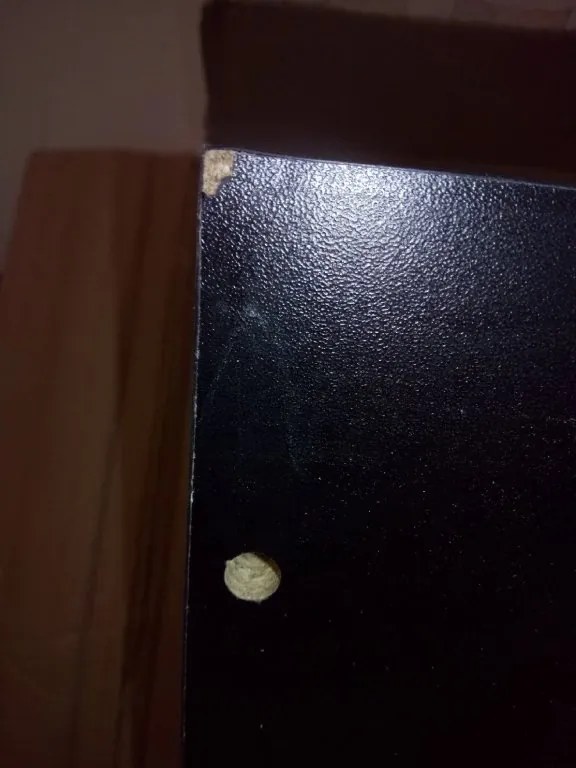 AKCIA Závesná TV skrinka MEORATI 150x40 cm, čierna/dub artisan II. akosť