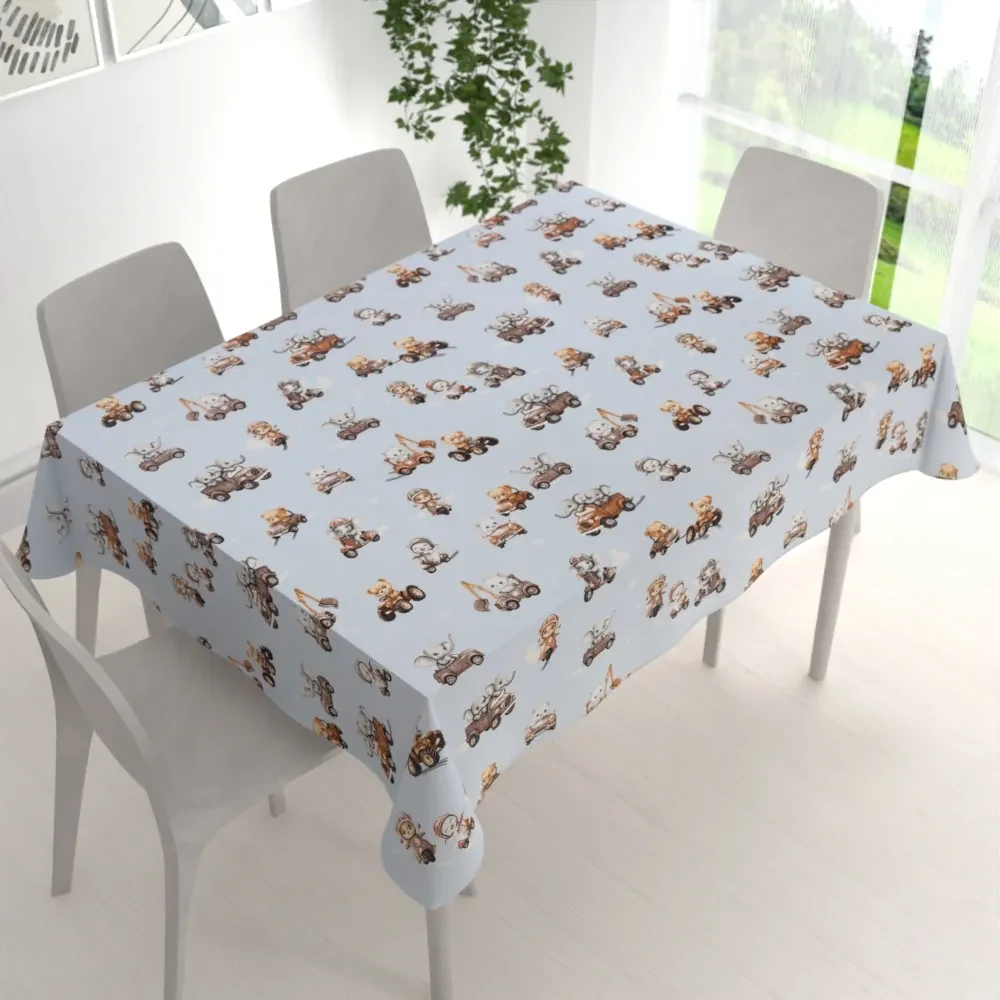 Biante Detský bavlnený obdĺžnikový obrus Sandra SA-629 Zvieratká v autách na modrom 60x100 cm