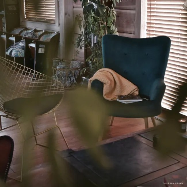 Kreslo MOSS zamatové zelené SS22 925799