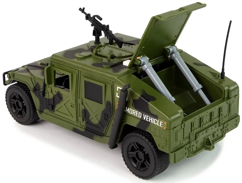 LEAN TOYS Vojenské vozidlo, trecí pohon – tmavá camo