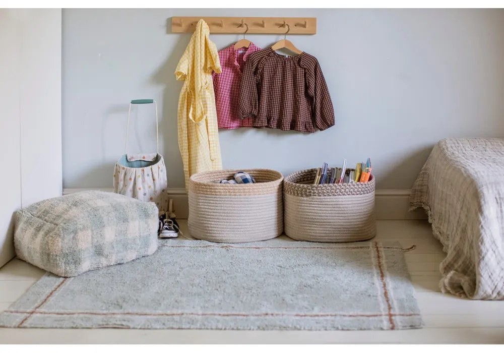 Svetlomodrý detský puf Vichy Blue Sage – Lorena Canals