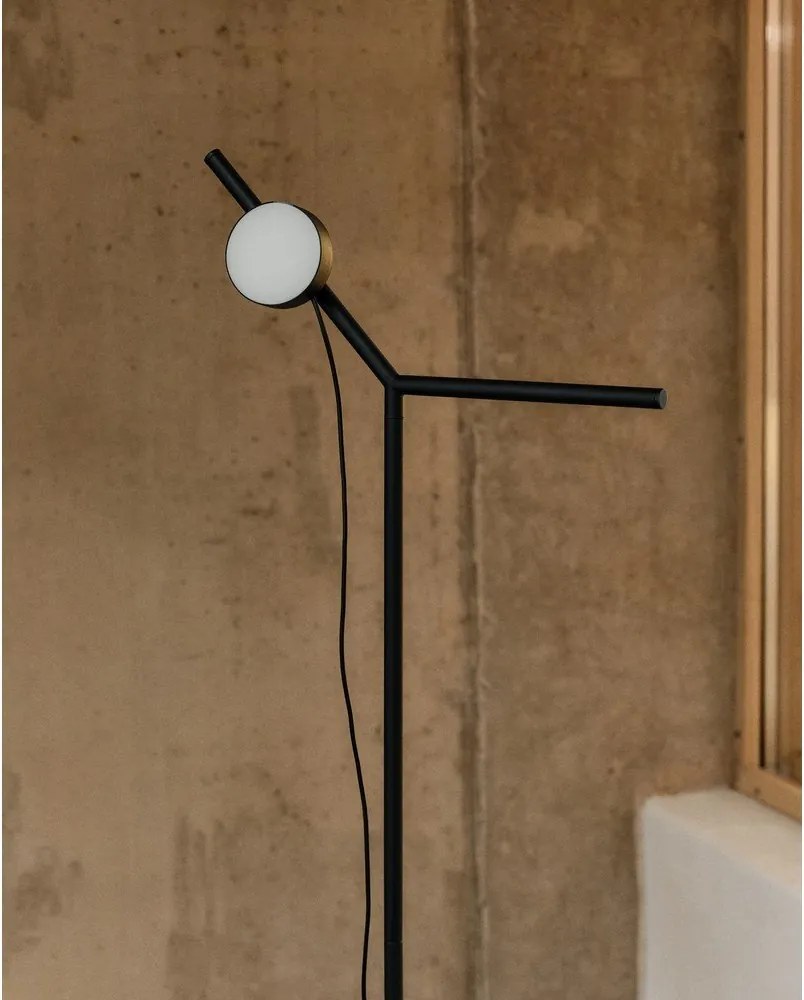 Čierna LED stojacia lampa so stmievačom (výška 160 cm) Orey – Kave Home